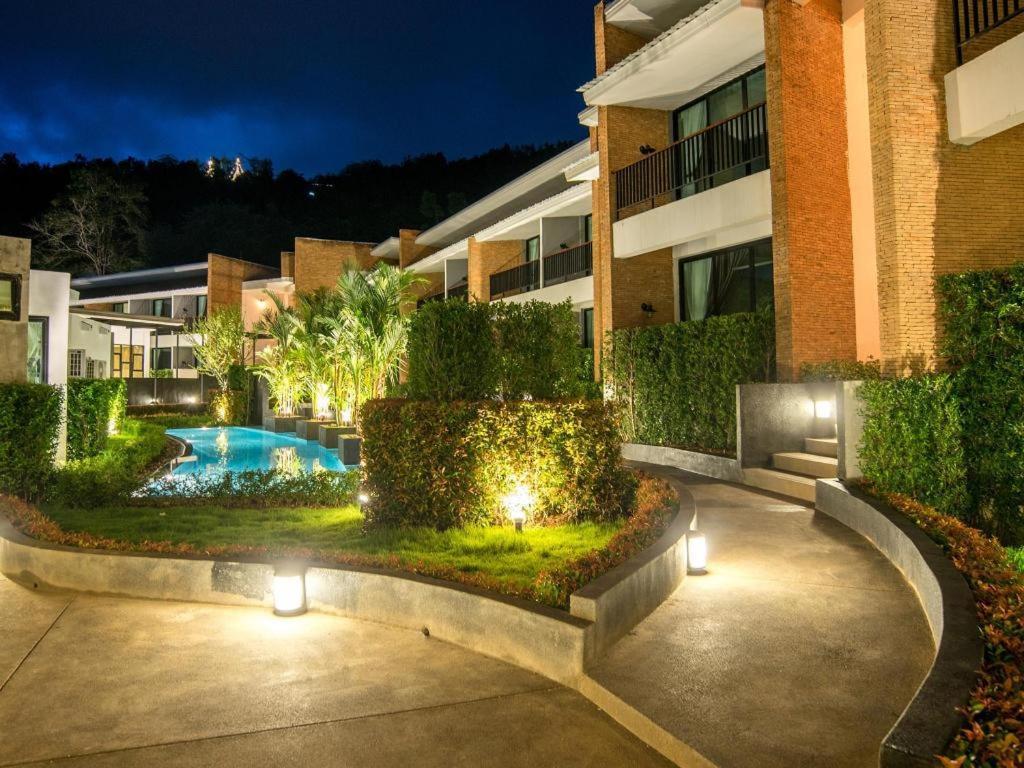 B2 Mae Hong Son Premier Hotel Ngoại thất bức ảnh