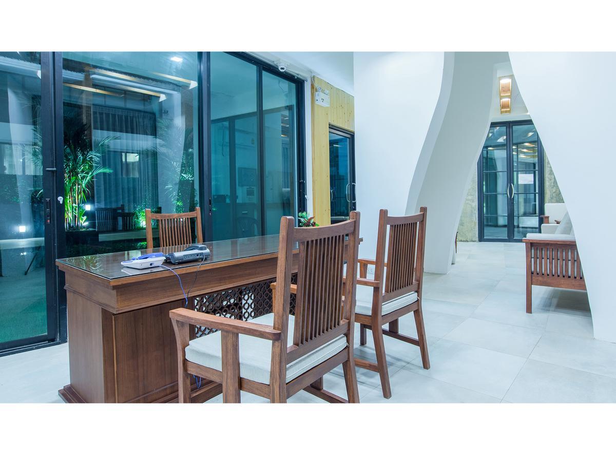 B2 Mae Hong Son Premier Hotel Ngoại thất bức ảnh